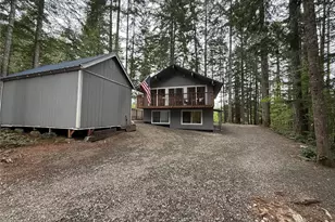 811 N Potlatch Dr, Hoodsport, WA 98548 - Photo 31