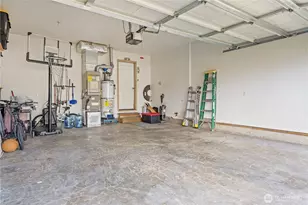 9014 190th St E, Puyallup, WA 98375 - Photo 25