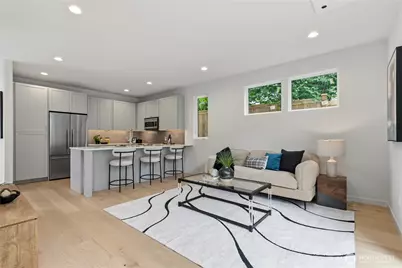 6834 47th Avenue NE, Seattle, WA 98115 - Photo 13
