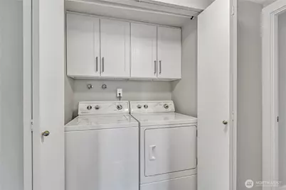 2100 3rd Avenue #2606, Seattle, WA 98121 - Photo 29