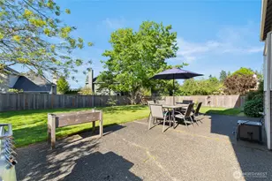 2423 240th St SE, Bothell, WA 98021 - Photo 33