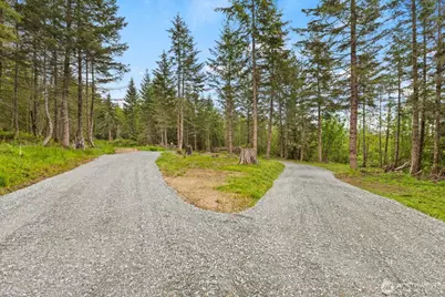 11014 Pilgrim Road E, Eatonville, WA 98328 - Photo 1