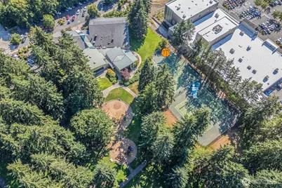 15729 NE 14th Aly, Bellevue, WA 98008 - Photo 35