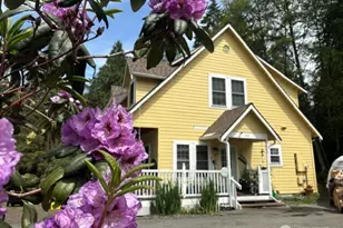 143 Johnson Ln, Oak Harbor, WA 98277 - Photo 1