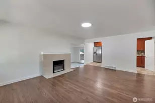 11229 29th Ave SW, Seattle, WA 98146 - Photo 3
