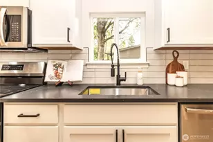 22014 130th St E, Bonney Lake, WA 98391 - Photo 29