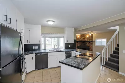 16313 64th Street E, Sumner, WA 98390 - Photo 17