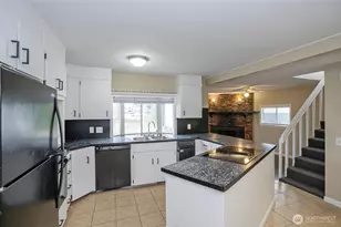 16313 64th St E, Sumner, WA 98390 - Photo 17