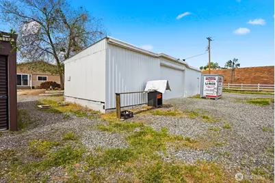 16800 State Hwy 241, Sunnyside, WA 98944 - Photo 29