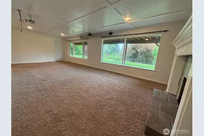 4502 E Bay Drive NW #B, Gig Harbor, WA 98335 - Photo 3