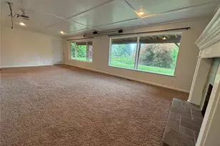 4502 E Bay Dr NW, Gig Harbor, WA 98335 - Photo 3