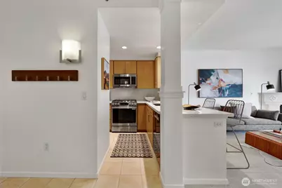 2801 1st Avenue #412, Seattle, WA 98121 - Photo 11