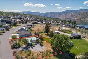 245 Lakeview Ave, Orondo, WA 98843 - Photo 3