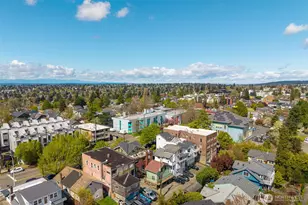 6512 Phinney Ave N, Seattle, WA 98103 - Photo 5