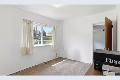 1107 E Chicago Street, Kent, WA 98030 - Photo 9