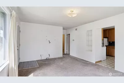 1107 E Chicago Street, Kent, WA 98030 - Photo 7