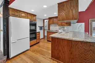 3306 217th Pl SE, Sammamish, WA 98075 - Photo 9