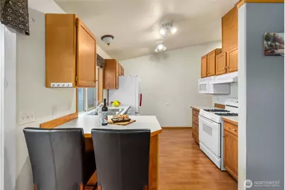 1010 Academy Street, Sumner, WA 98390 - Photo 15