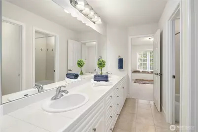 2446 279th Drive SE, Sammamish, WA 98075 - Photo 31