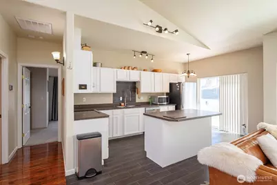 813 NW Sunburst Court, Moses Lake, WA 98837 - Photo 13
