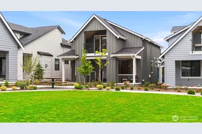 10329 135th Circle NE, Kirkland, WA 98033 - Photo 1