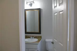 710 10th St NE, Auburn, WA 98002 - Photo 11