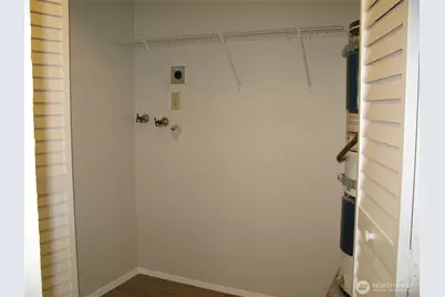 710 10th Street NE #D, Auburn, WA 98002 - Photo 7