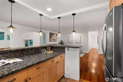 8201 172nd Avenue NE, Redmond, WA 98052 - Photo 9
