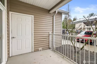 10015 186th Place E #111, Puyallup, WA 98375 - Photo 17
