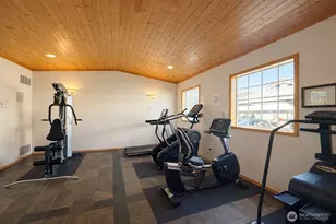 10015 186th Pl E, Puyallup, WA 98375 - Photo 21
