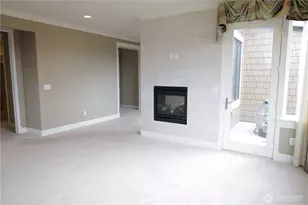 9723 NE 13th St, Clyde Hill, WA 98004 - Photo 13