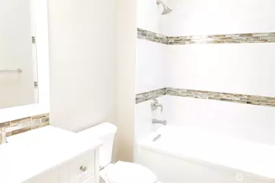 9723 NE 13th Street, Clyde Hill, WA 98004 - Photo 19