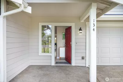 134 5th Avenue SE, Pacific, WA 98047 - Photo 5