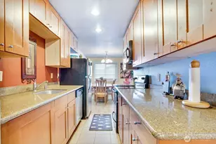 4525 S Henderson St, Seattle, WA 98118 - Photo 9