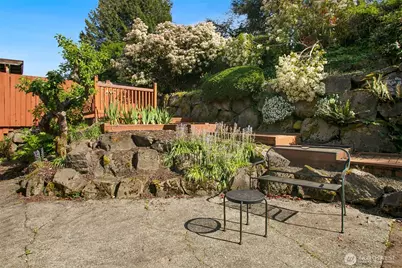 2503 S Edmunds Street, Seattle, WA 98108 - Photo 29