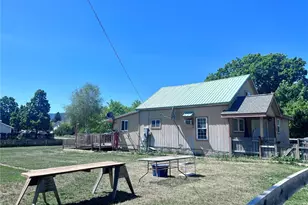 616 4th St, Oroville, WA 98844 - Photo 21
