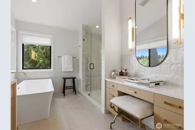 8216 23rd Avenue NE, Seattle, WA 98115 - Photo 21