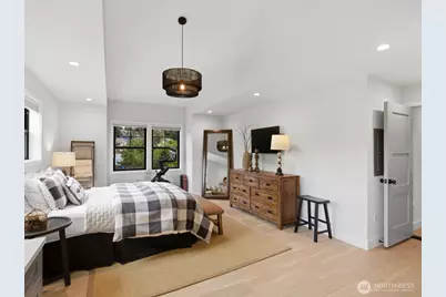 8216 23rd Avenue NE, Seattle, WA 98115 - Photo 29