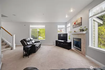 13000 Admiralty Way #J101, Everett, WA 98204 - Photo 7
