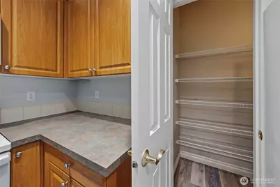 13000 Admiralty Way #J101, Everett, WA 98204 - Photo 15