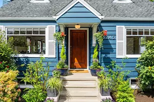 3245 45th Ave SW, Seattle, WA 98116 - Photo 3