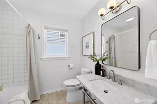 3245 45th Ave SW, Seattle, WA 98116 - Photo 15
