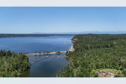 19789 Erickson Road SW, Longbranch, WA 98351 - Photo 7