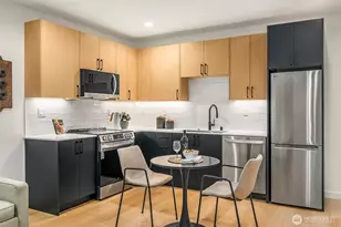 1457 22nd Ave, Seattle, WA 98122 - Photo 3