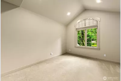 2112 104th Place SE, Bellevue, WA 98004 - Photo 19