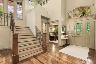 2112 104th Place SE, Bellevue, WA 98004 - Photo 3
