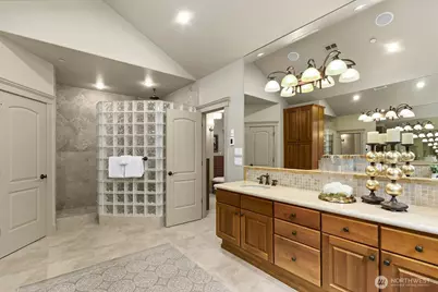 2112 104th Place SE, Bellevue, WA 98004 - Photo 23