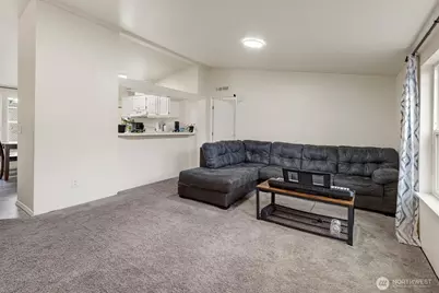 10428 137th Street Court E #47, Puyallup, WA 98374 - Photo 5