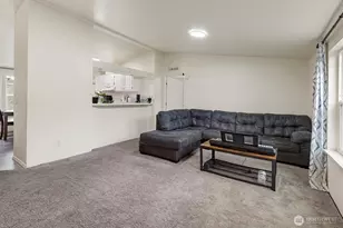 10428 137th St Ct E, Puyallup, WA 98374 - Photo 5