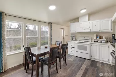 10428 137th Street Court E #47, Puyallup, WA 98374 - Photo 7